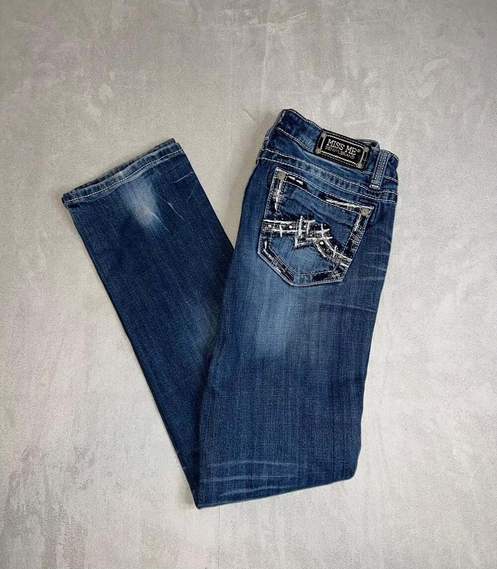 Miss Me Embroidered Flap Pocket Bootcut Jeans Size 31
